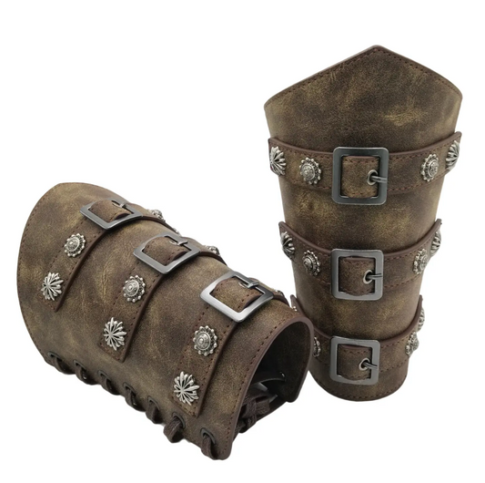 Gauntlet Wristband (1)